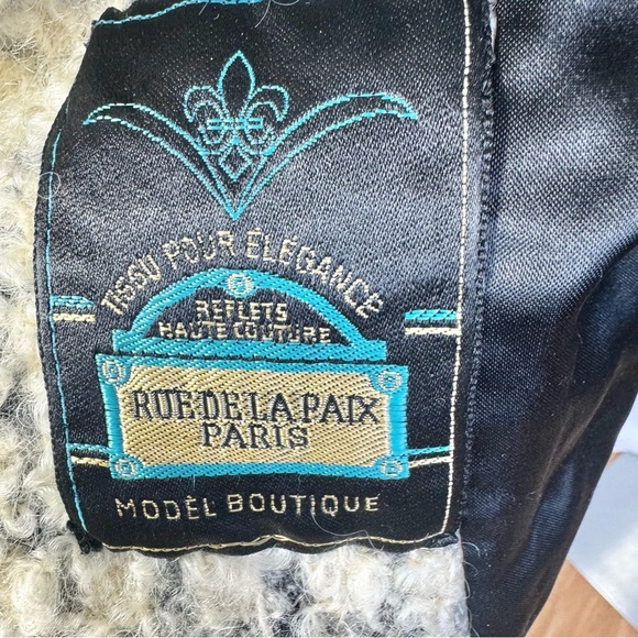 VINTAGE WOOL TWWED TRENCH COAT VINTAGE FUR VOAT CREAM BLACK  PLAID PATTERN S - Picture 13 of 17